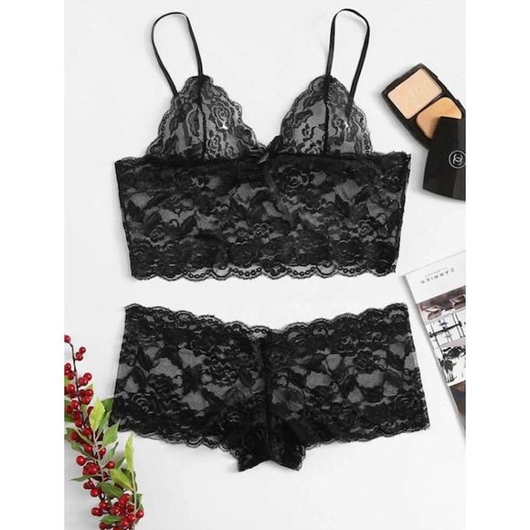 SHEIN Other - NWT Scalloped Trim Longline Lingerie XXL